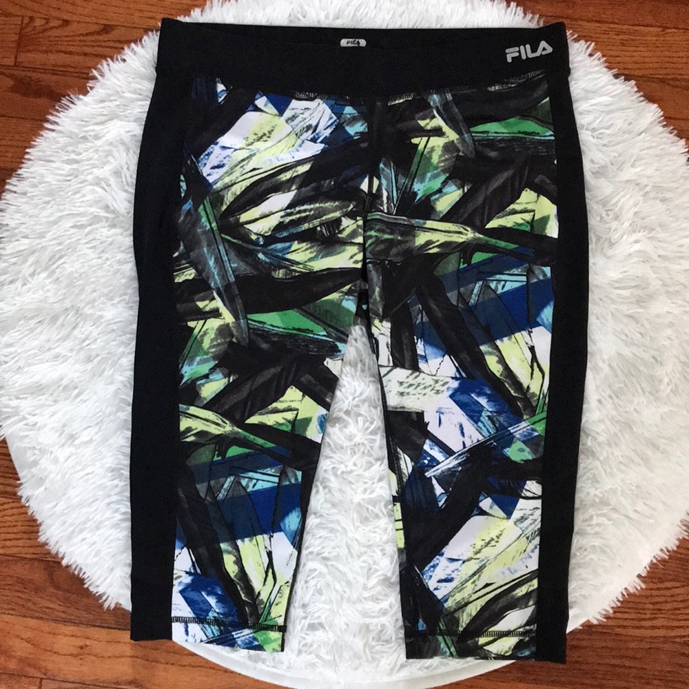 4/$25 FILA SPORT PERFORMANCE ACTIVE PRINT CROP